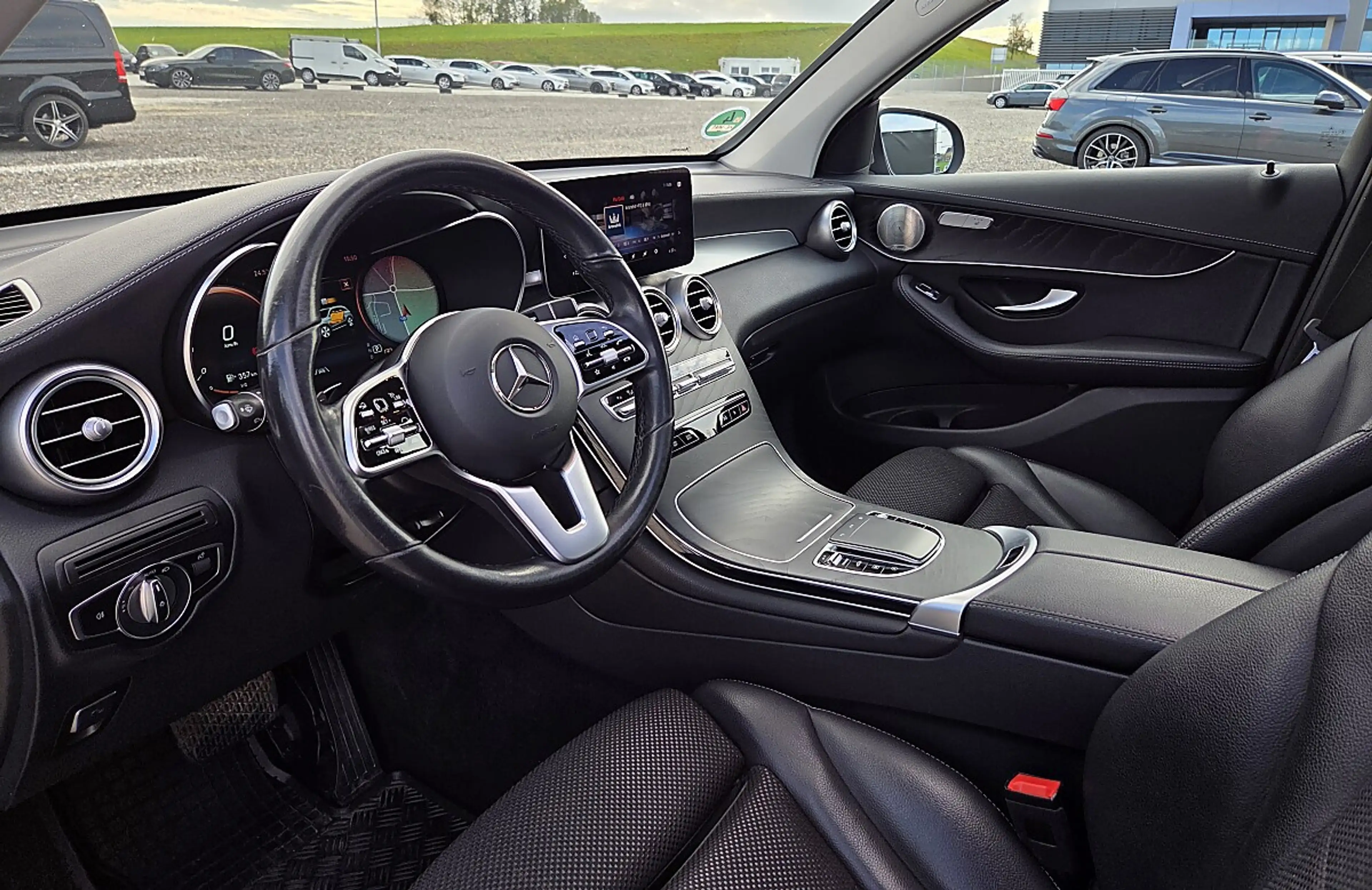 Mercedes-Benz GLC 220 d 4Matic * Burmester * Digitaltacho * Panoramad... — photo 12