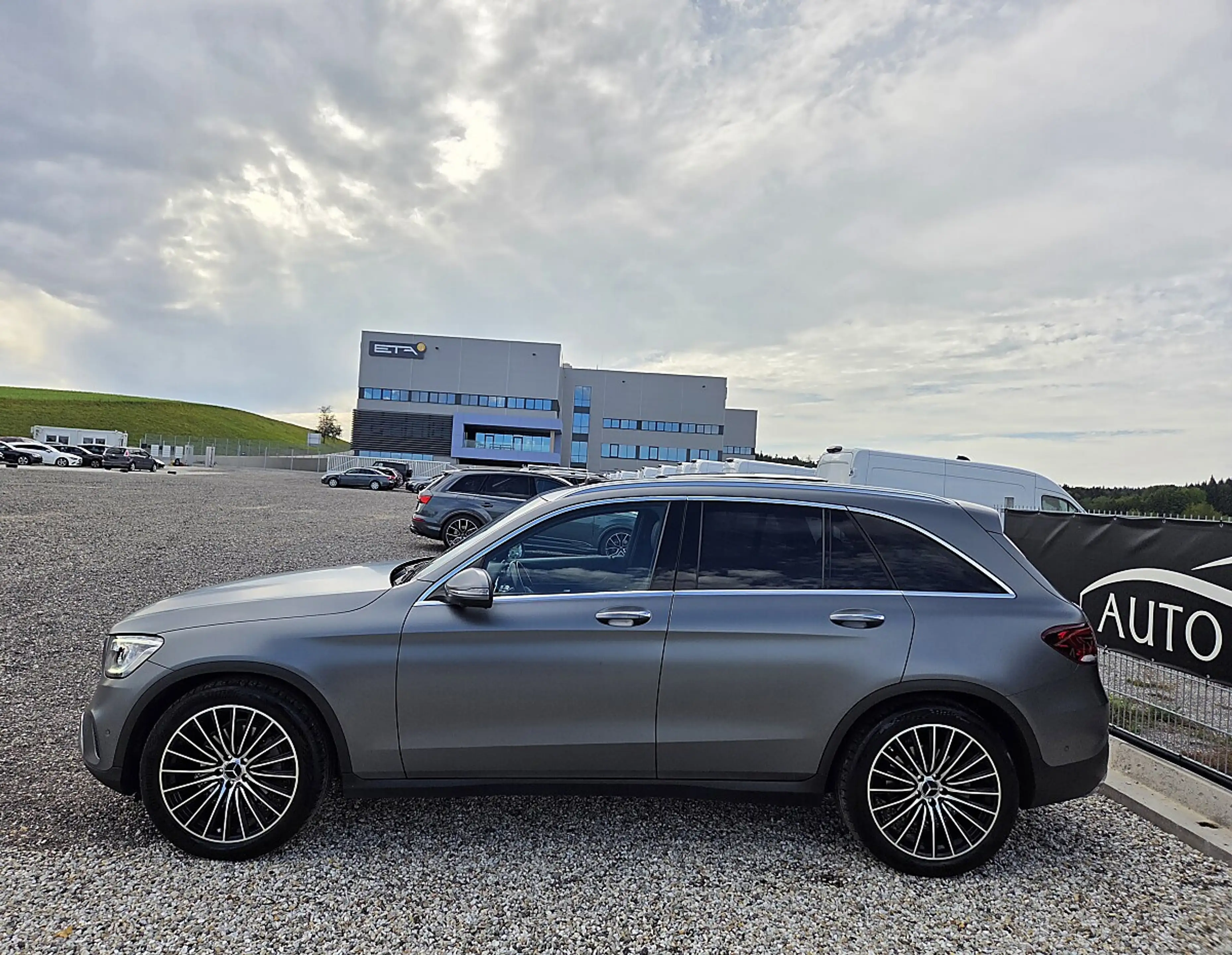 Mercedes-Benz GLC 220 d 4Matic * Burmester * Digitaltacho * Panoramad... — photo 6