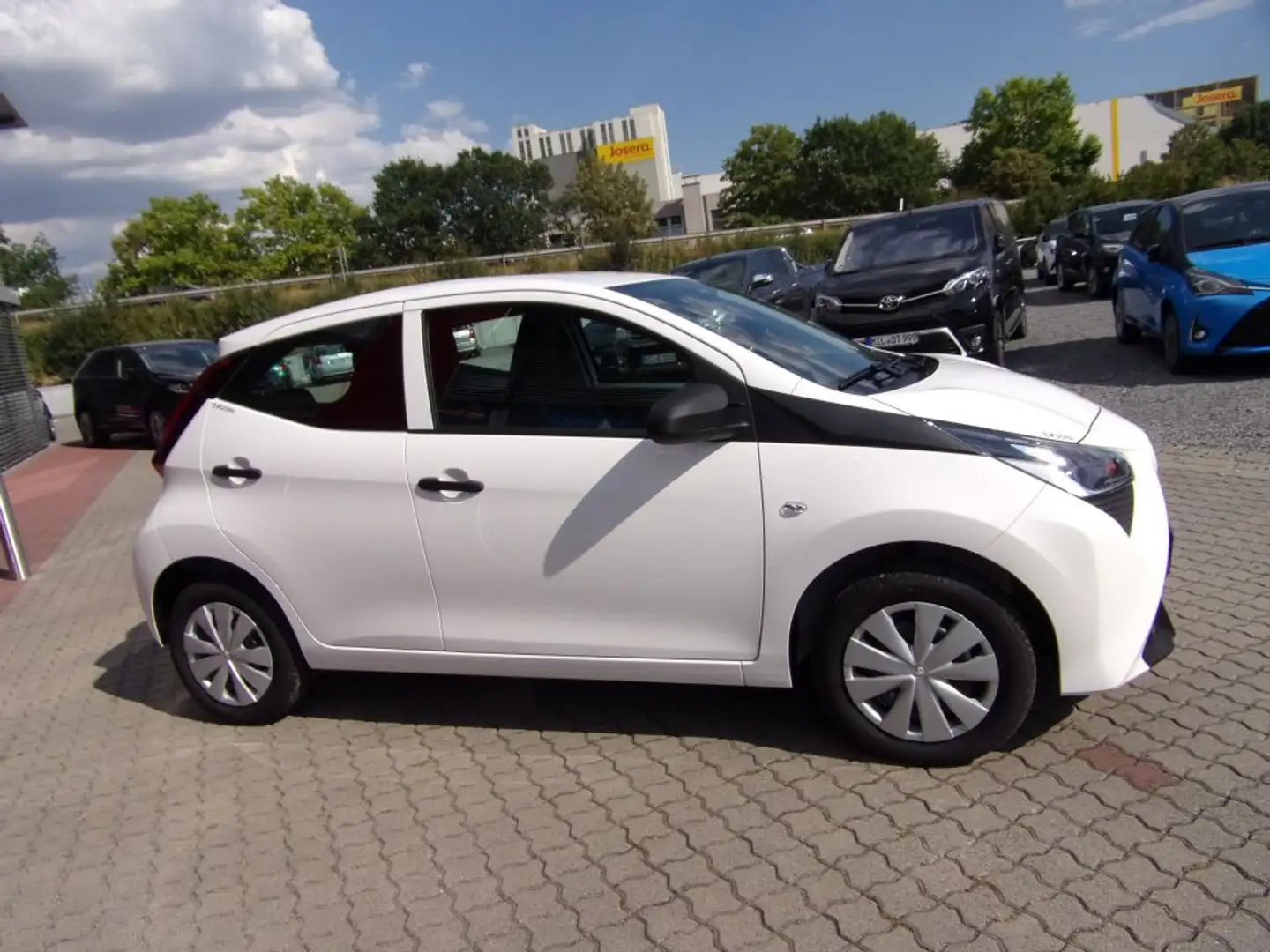 Toyota Aygo X 5-türig/Klima/Bluetooth/Scheckheft/Relax* Weiß - 2