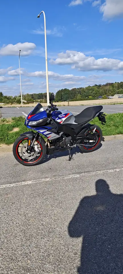 Aprilia Tuono