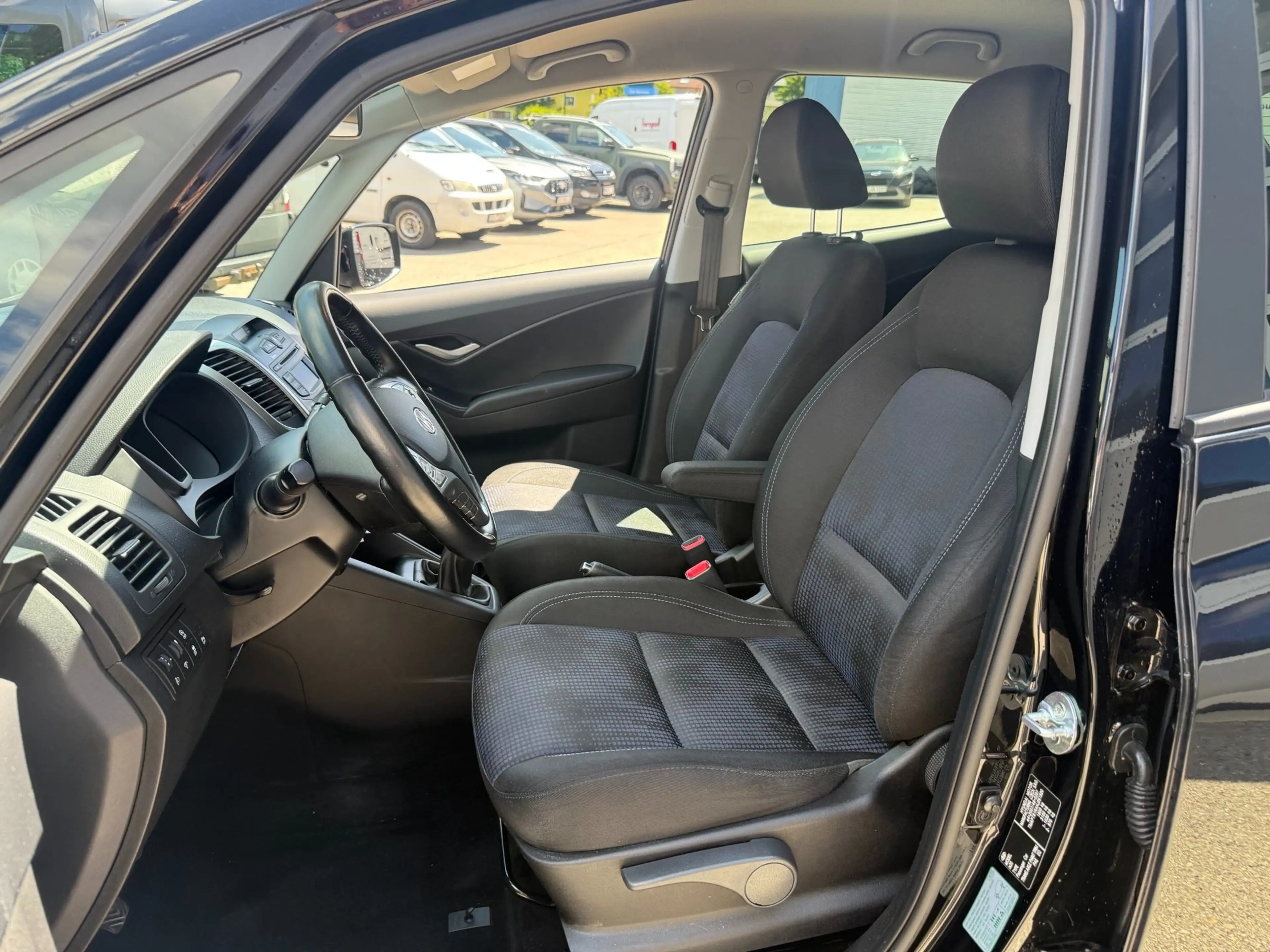 Hyundai iX20 1,4l Diesel Edition 25 — photo 13