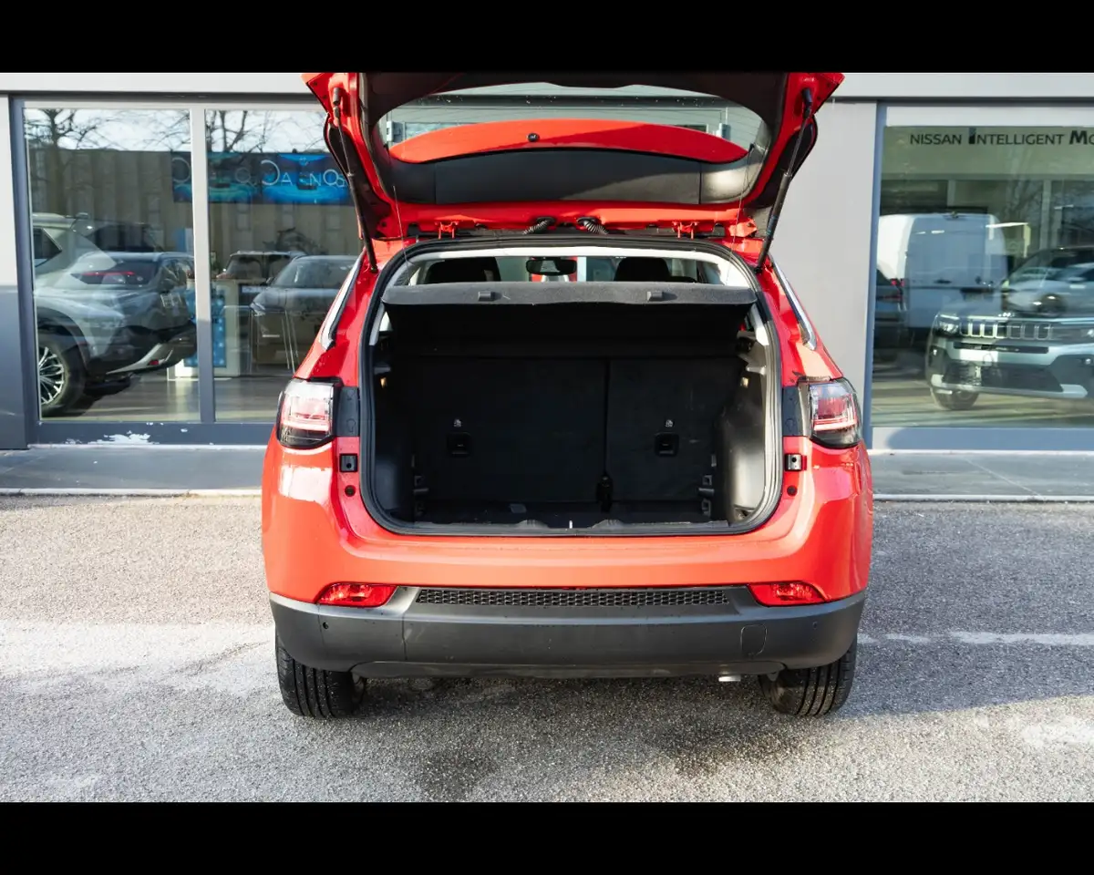 Jeep Compass 1.5 Turbo T4 MHEV Longitude 16