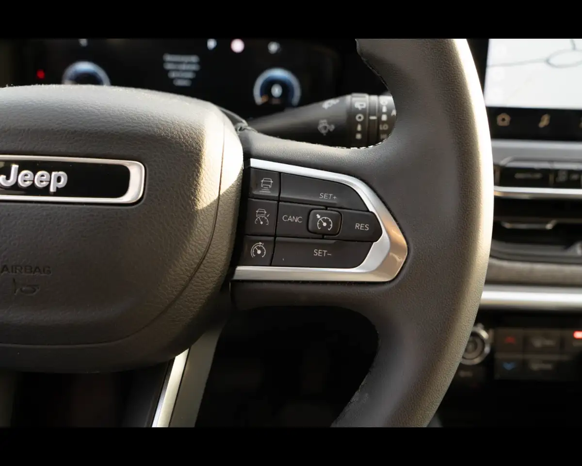 Jeep Compass 1.5 Turbo T4 MHEV Longitude 23