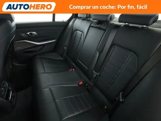 BMW 3 Series view 15