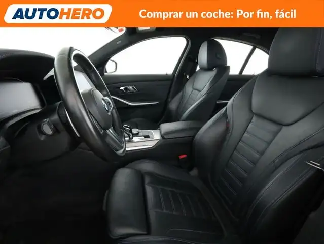 BMW 3 Series view 11