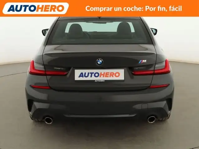 BMW 3 Series view 5
