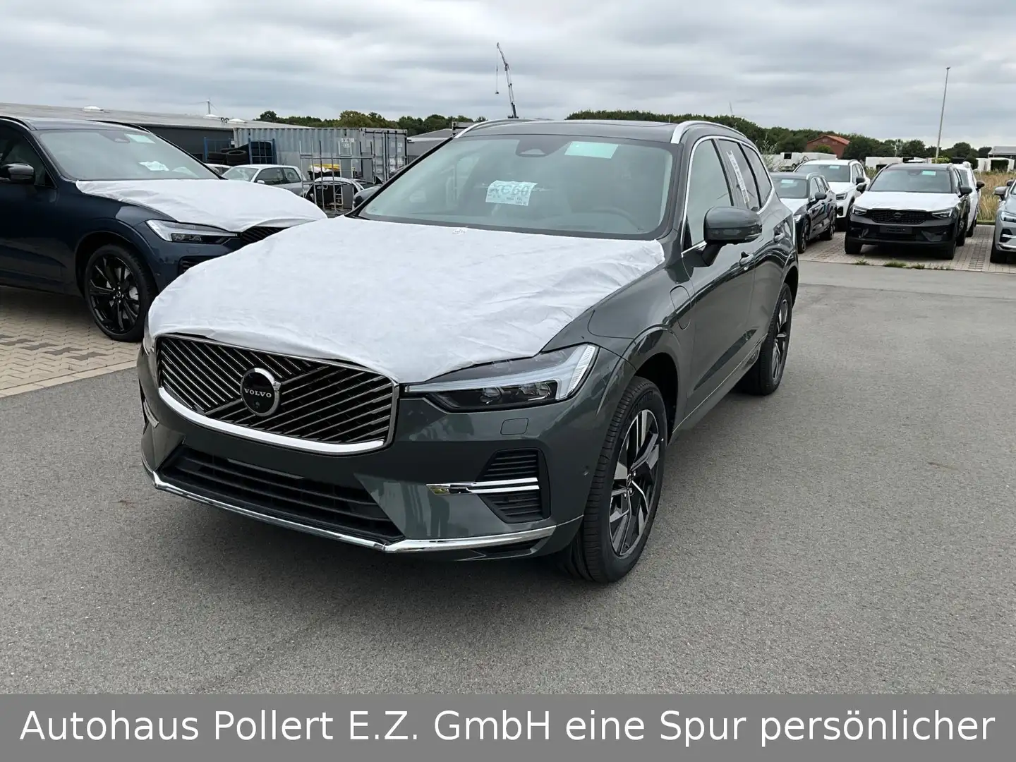 Volvo XC60 T6 Plus Bright Recharge Plug-In Hybrid AWD - 1