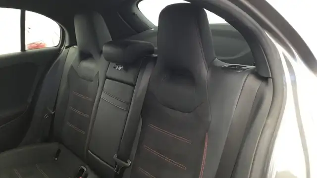 Mercedes-Benz A view 11