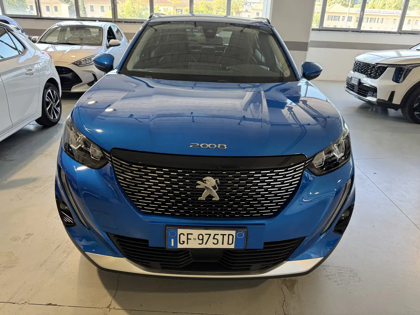 Peugeot 2008 1.2 ALLURE AUTOMATICO Bleu - 2