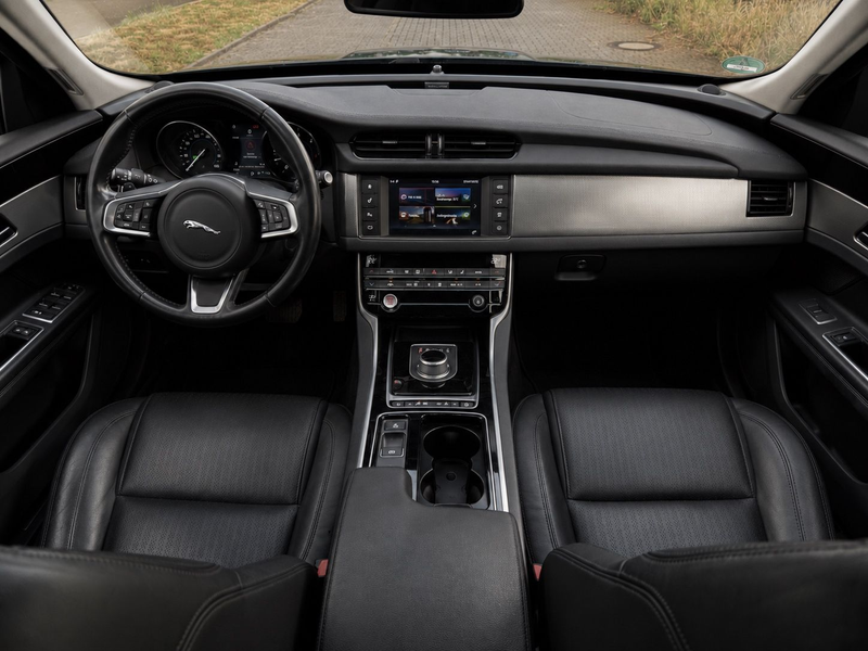 Jaguar XF Sportbrake Prestige*ASSIST*LEDER*AHK*CAM*VOLL — photo 8