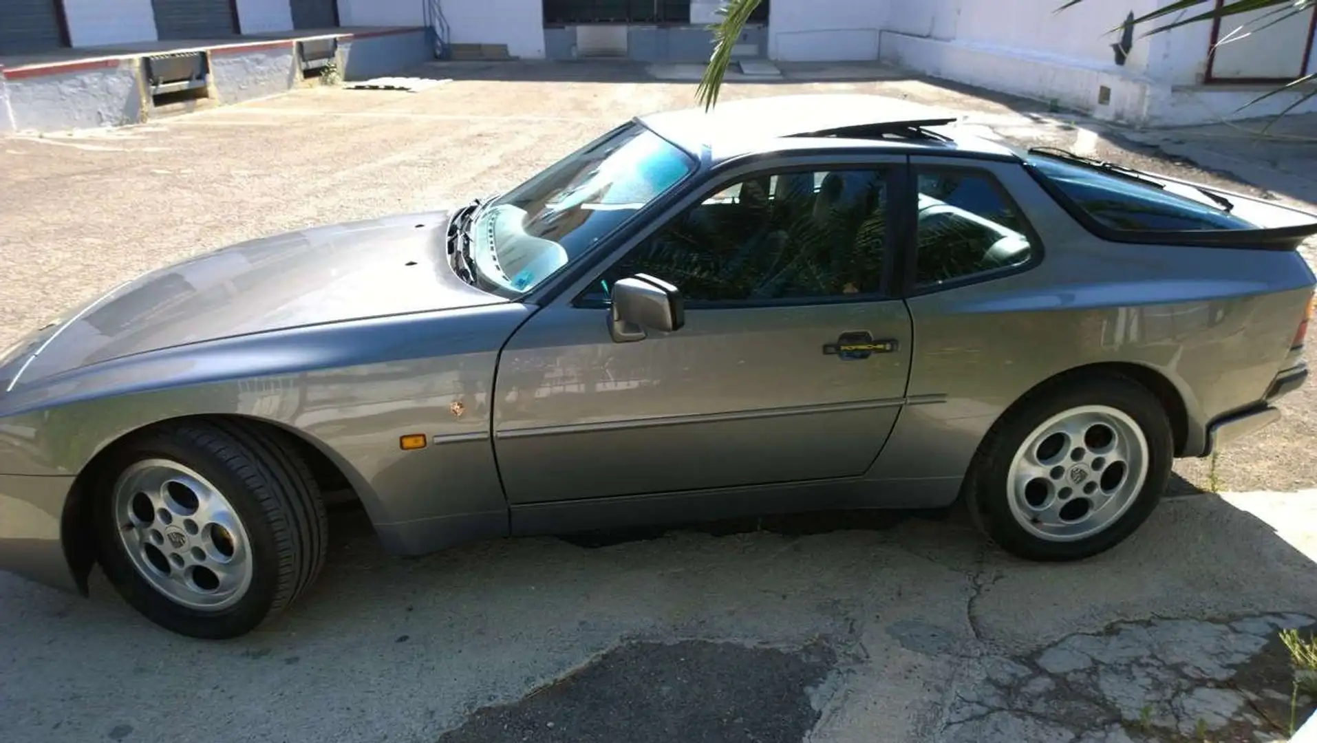 Porsche 944 944 Coupe 2.5 Turbo Gri - 2