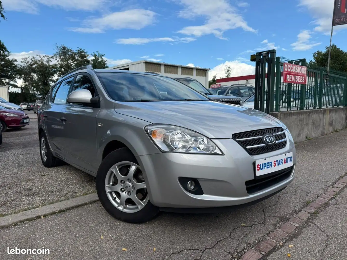 Kia Ceed / cee'd Ceed 1.4l CVVT ACTIVE 105CV 5P 2009 Grau - 1