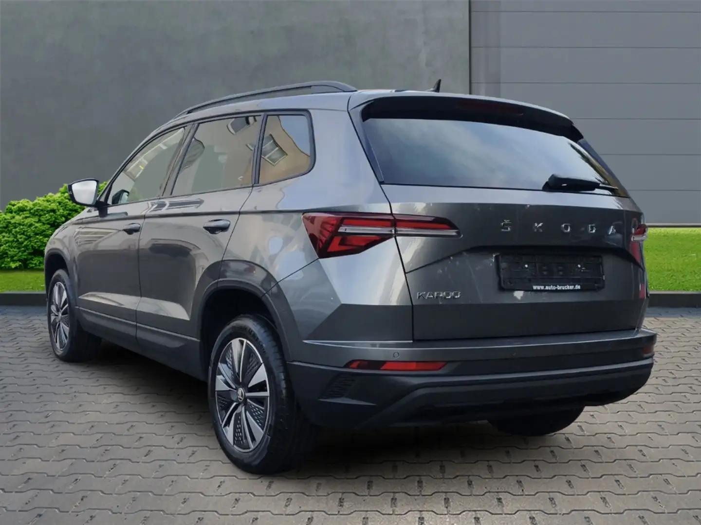 Skoda Karoq Tour AHK Digitales Cockpit LED Sperrdiff. Mehrzone Grau - 2