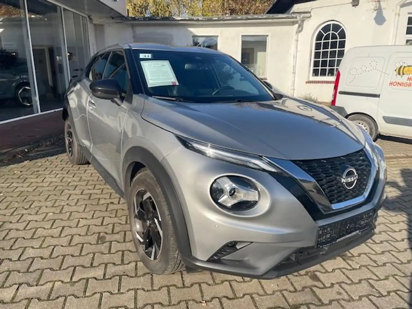 Nissan Juke N-CONNECTA NAVI GARANTIE BEHEIZBARES LENKRAD KAMER Argent - 2