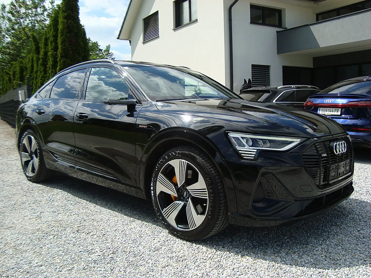 Audi e-tron SB 55 quattro 95kWh S-line MEGA VOLL !! Schwarz - 1