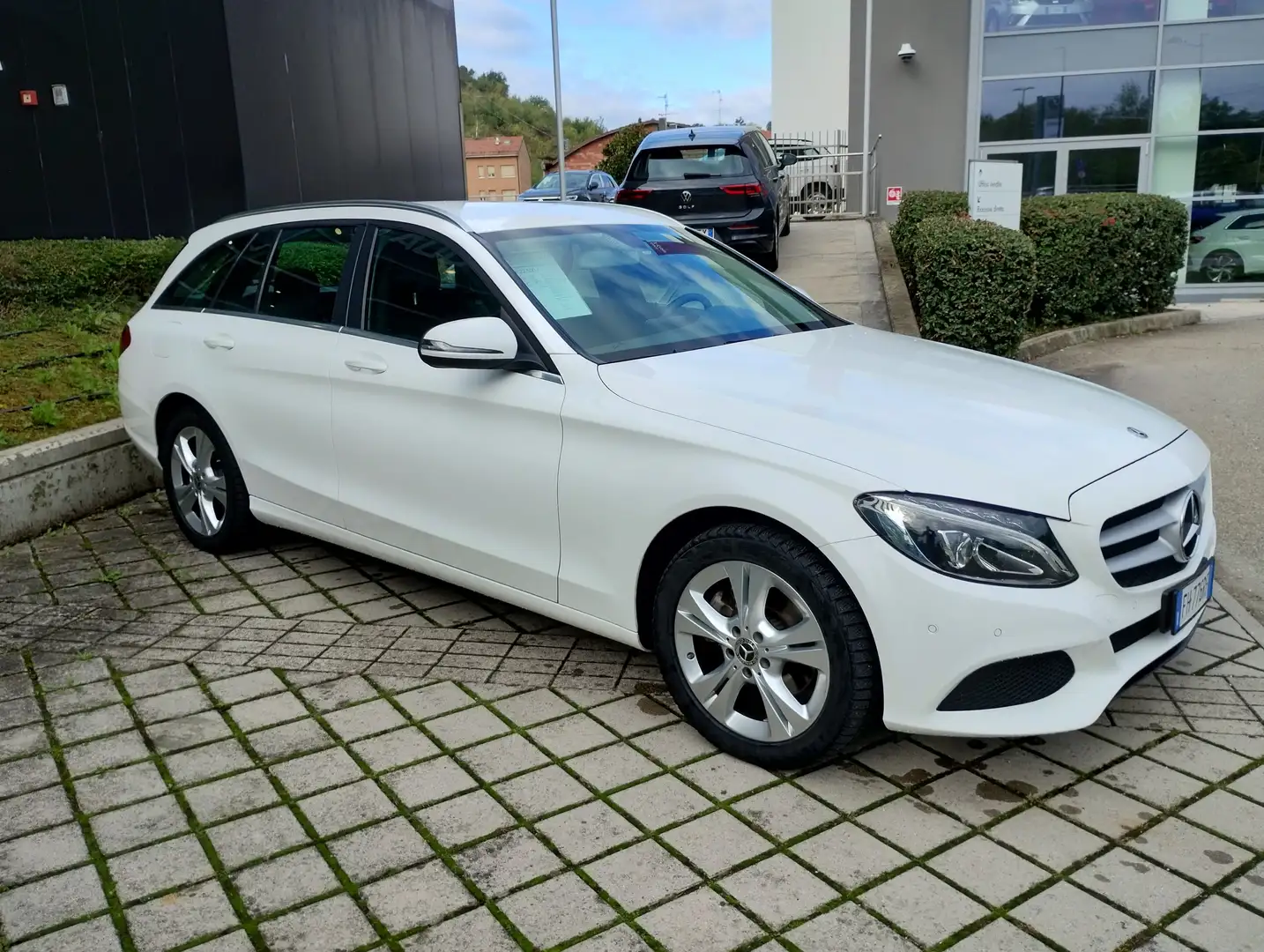 Mercedes-Benz C 220 C SW 220 d (bt) auto Blanc - 2
