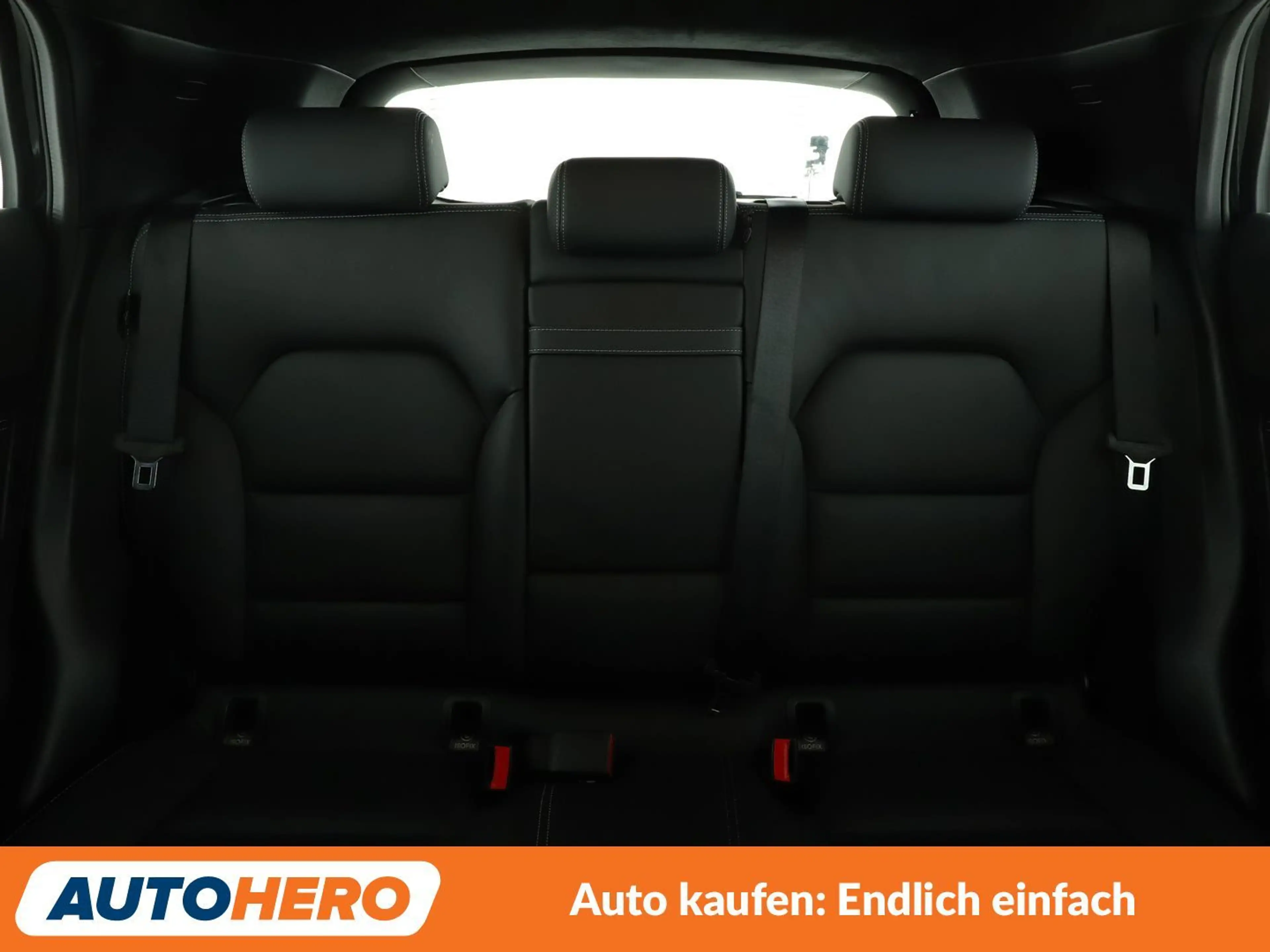 Infiniti Q30 1.6 Luxe Tech Aut*NAVI*TEMPO*PDC*SHZ*KLIMA* — photo 15