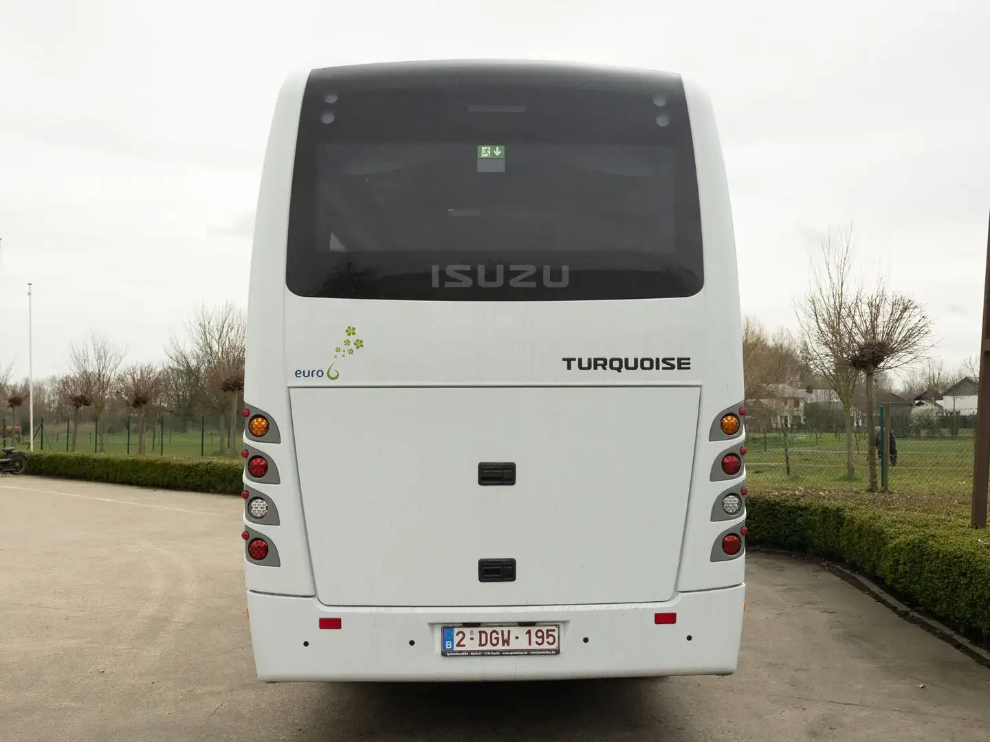 Isuzu TURQUOISE Q-BUS31-2 Beyaz - 2