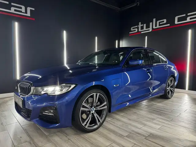 BMW 320 320e