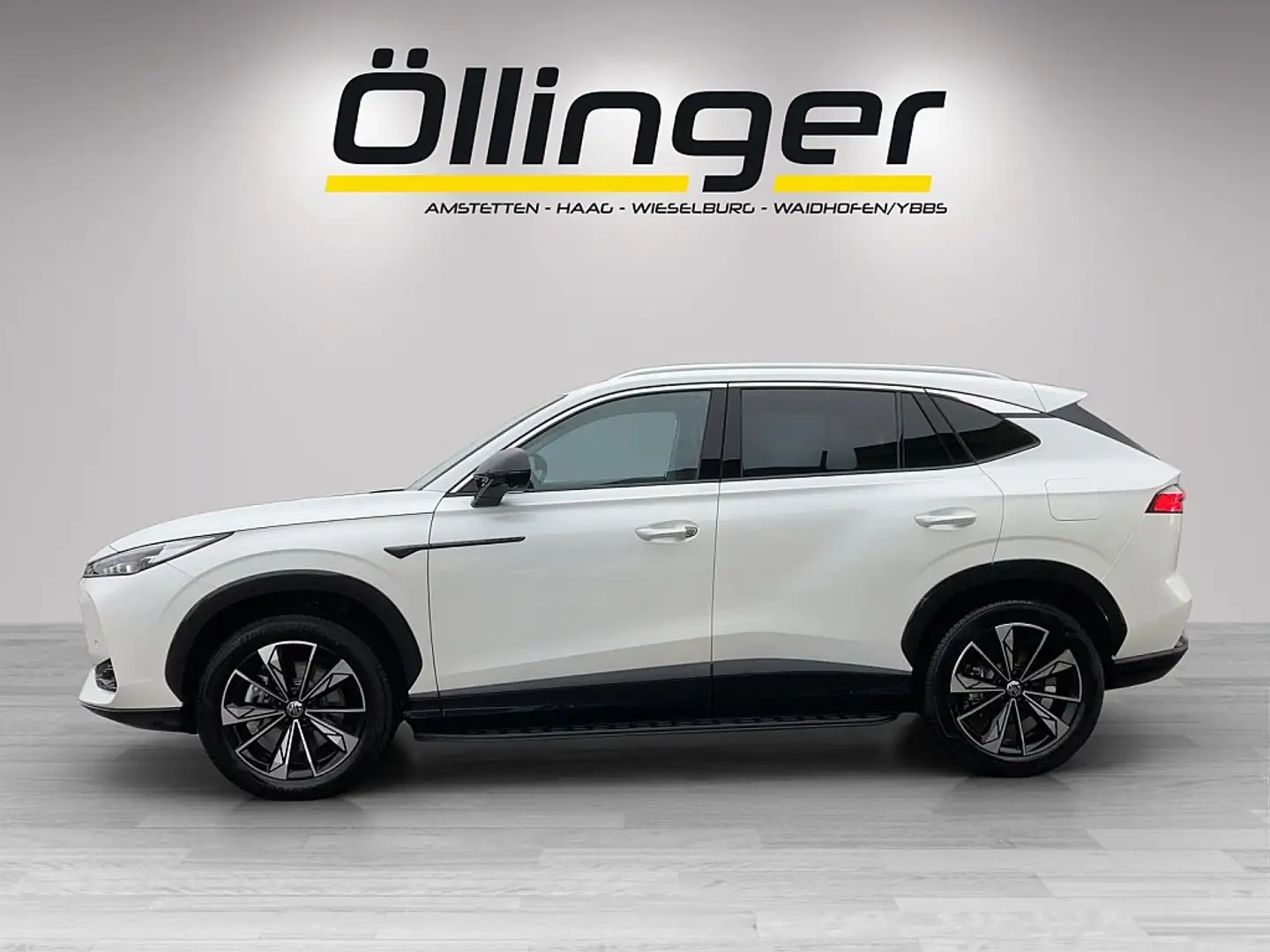 MG HS PHEV+ Luxury 21,4kWh Aut. Weiß - 2