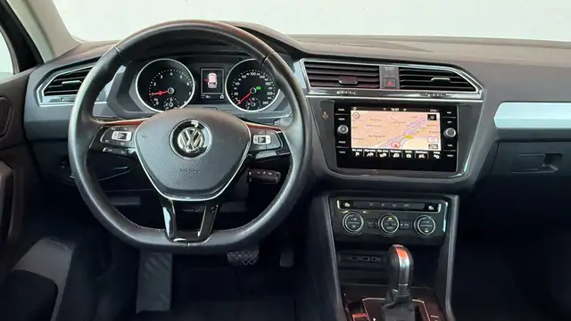 Volkswagen Tiguan view 18