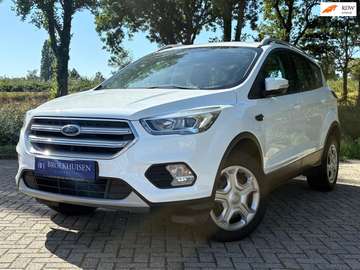 1.5 EcoBoost Trend Ultimate Camera / Navigatie / C
