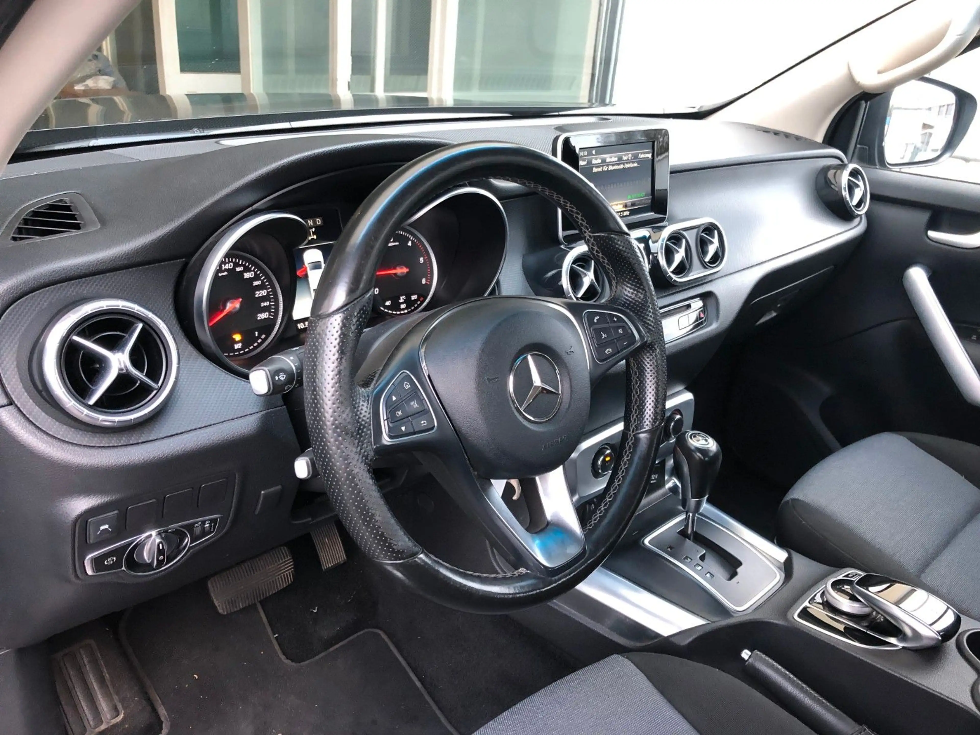 Mercedes-Benz X 250 X -Klasse X 250 d 4Matic Doppelkabine 2WD — photo 11