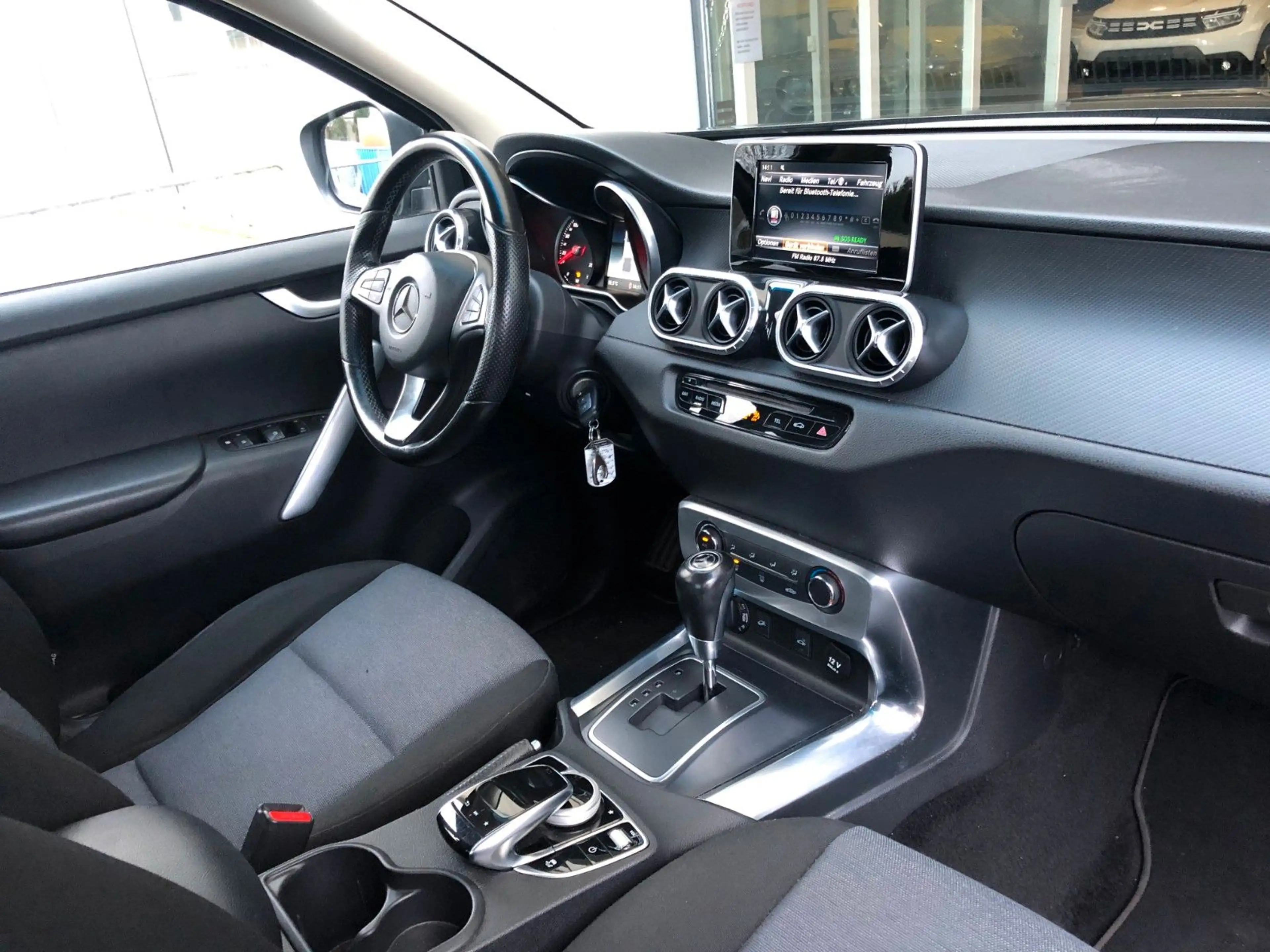 Mercedes-Benz X 250 X -Klasse X 250 d 4Matic Doppelkabine 2WD — photo 15
