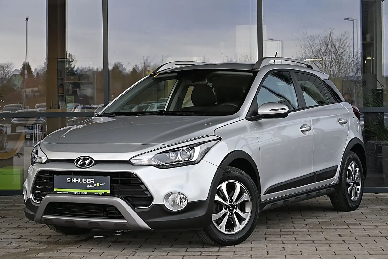 Hyundai i20 Active 1,0 T-GDI Level 3 Lenkradheizung, Sitzhe... Grau - 1