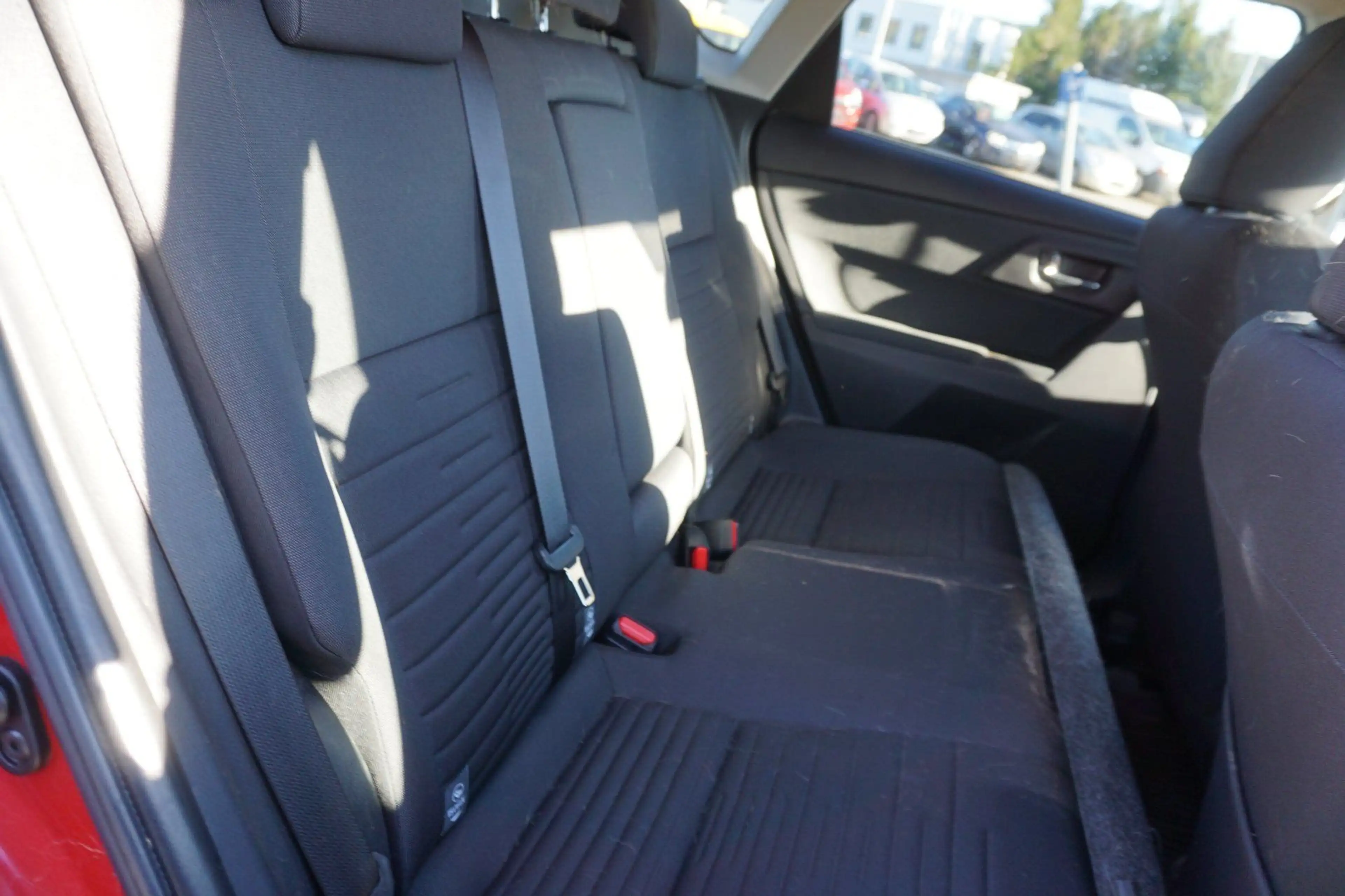Toyota Auris 1.8 (Hybrid) Hybrid Edition 45 — photo 15