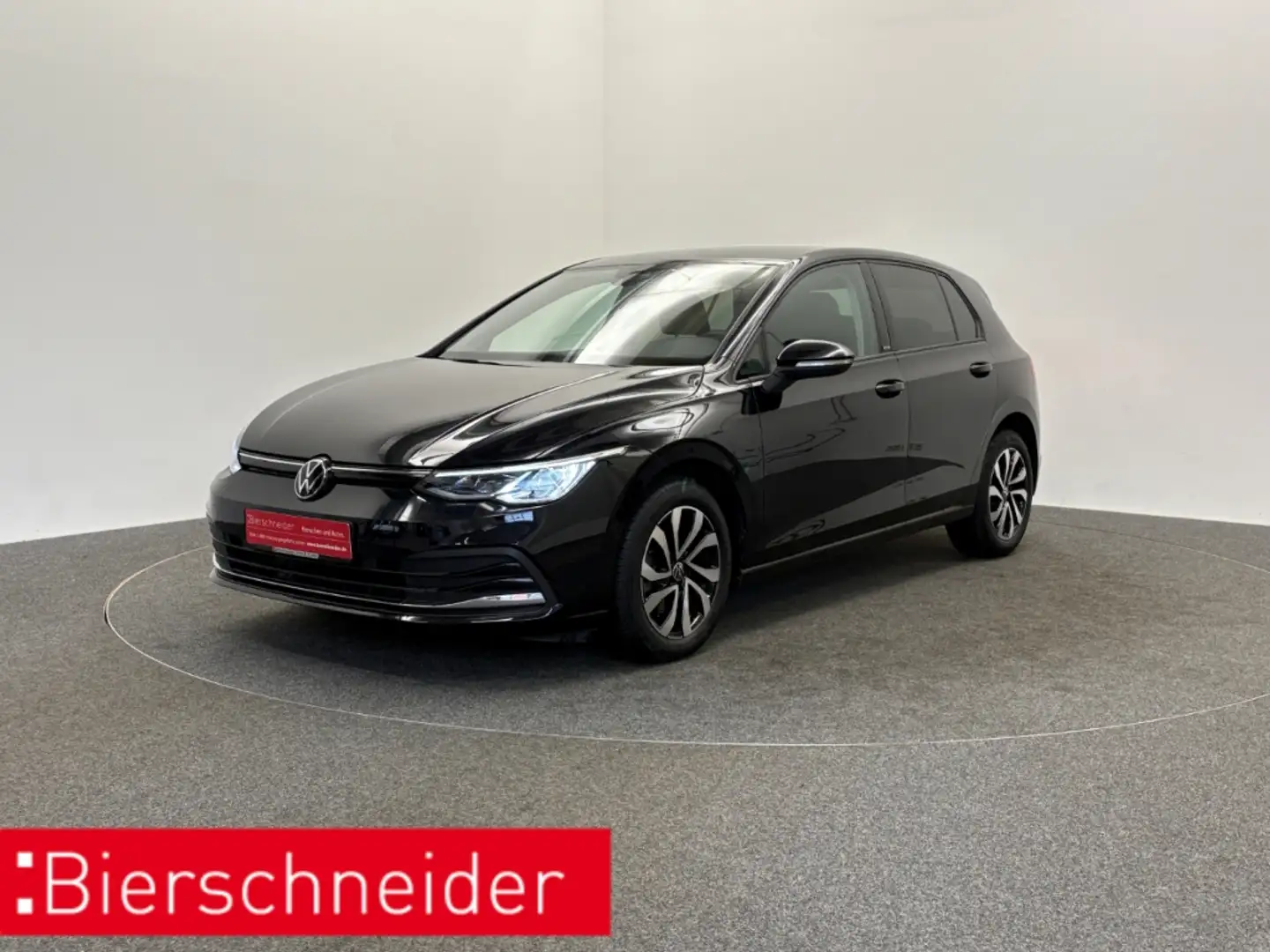 Volkswagen Golf 8 2.0 TDI Active DIGITAL COCKPIT PRO LED AHK 16 KA Nero - 1