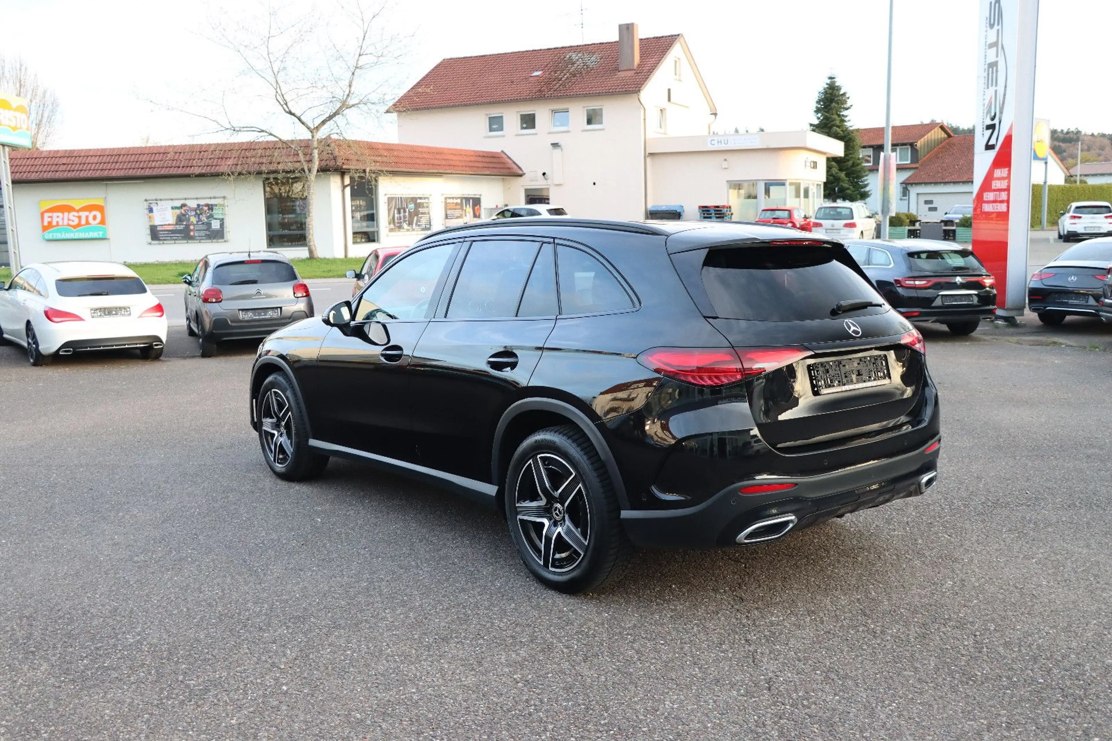 Mercedes-Benz GLC 220 d 4Matic AMG l 1.HAND l AMBIENTE l — photo 5