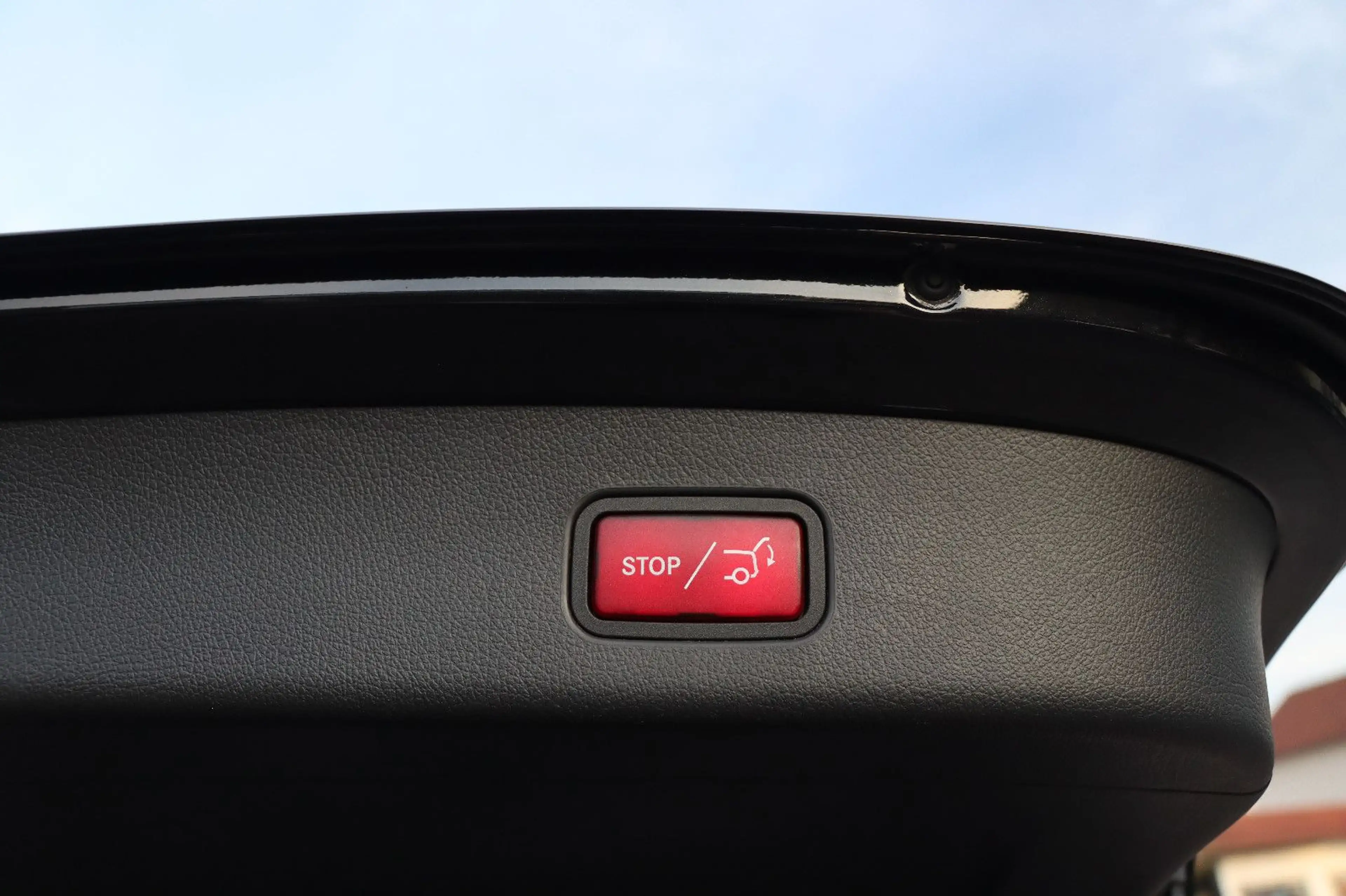 Mercedes-Benz GLC 220 d 4Matic AMG l 1.HAND l AMBIENTE l — photo 15