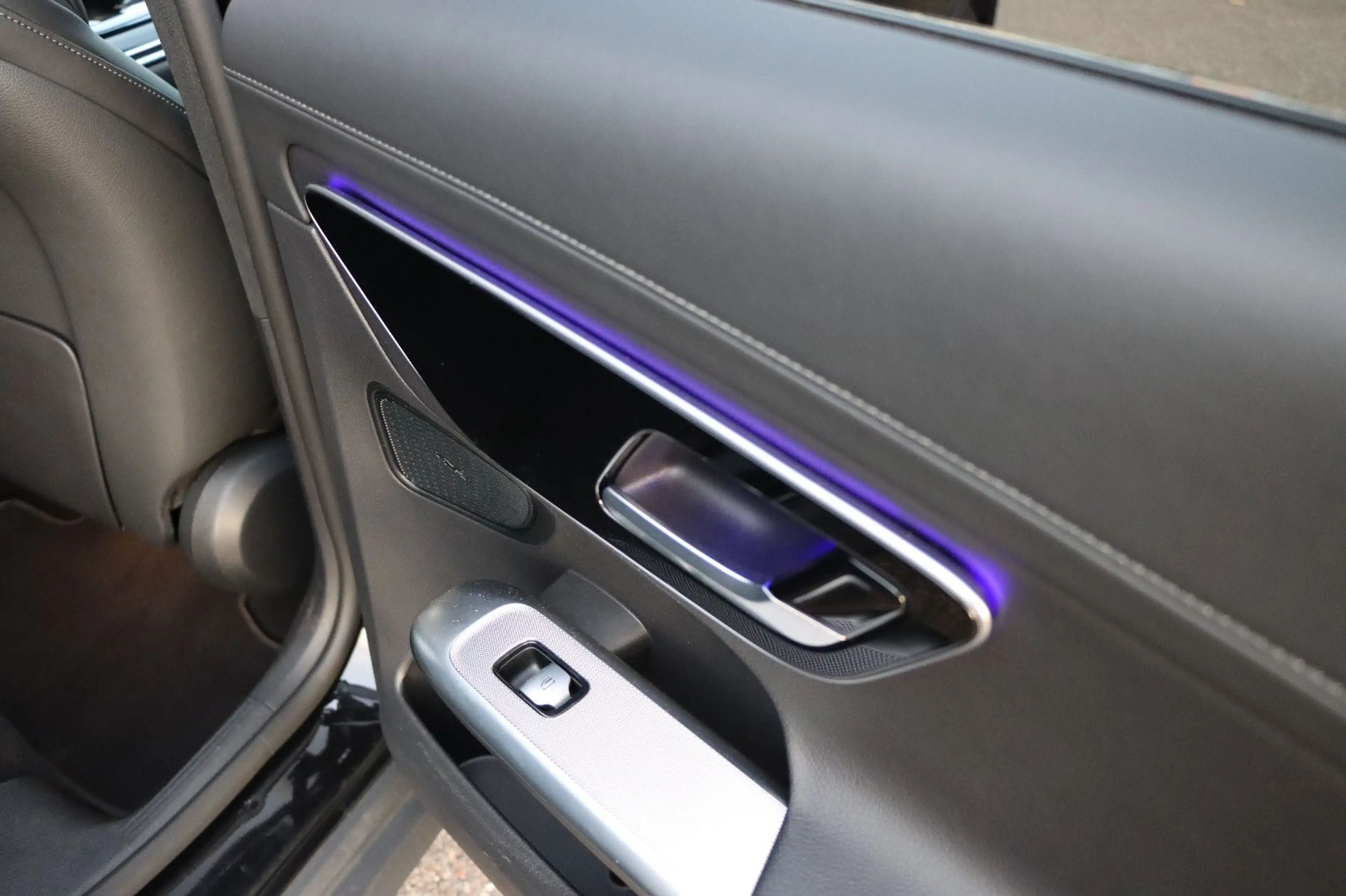 Mercedes-Benz GLC 220 d 4Matic AMG l 1.HAND l AMBIENTE l — photo 13