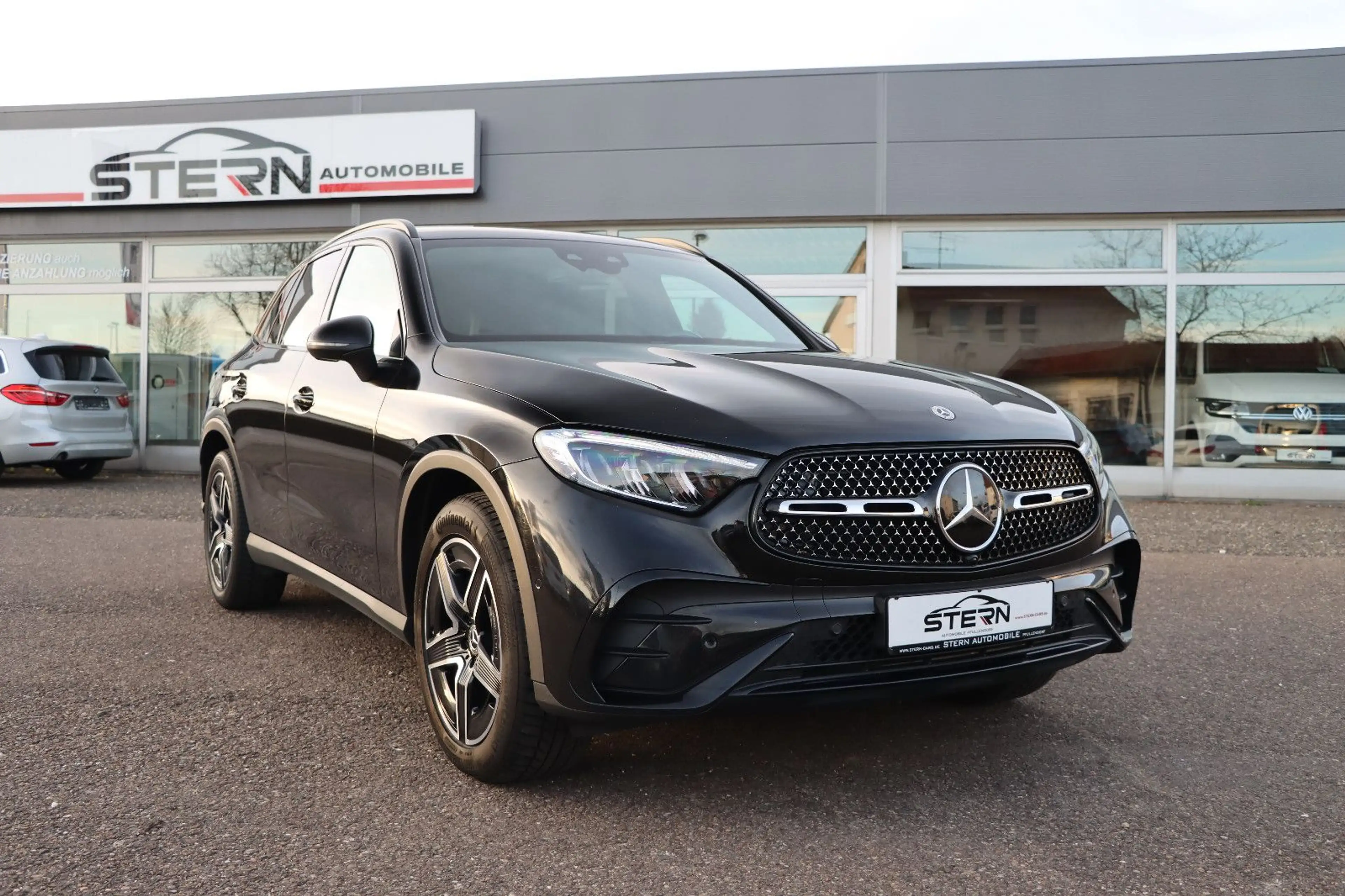 Mercedes-Benz GLC 220 d 4Matic AMG l 1.HAND l AMBIENTE l