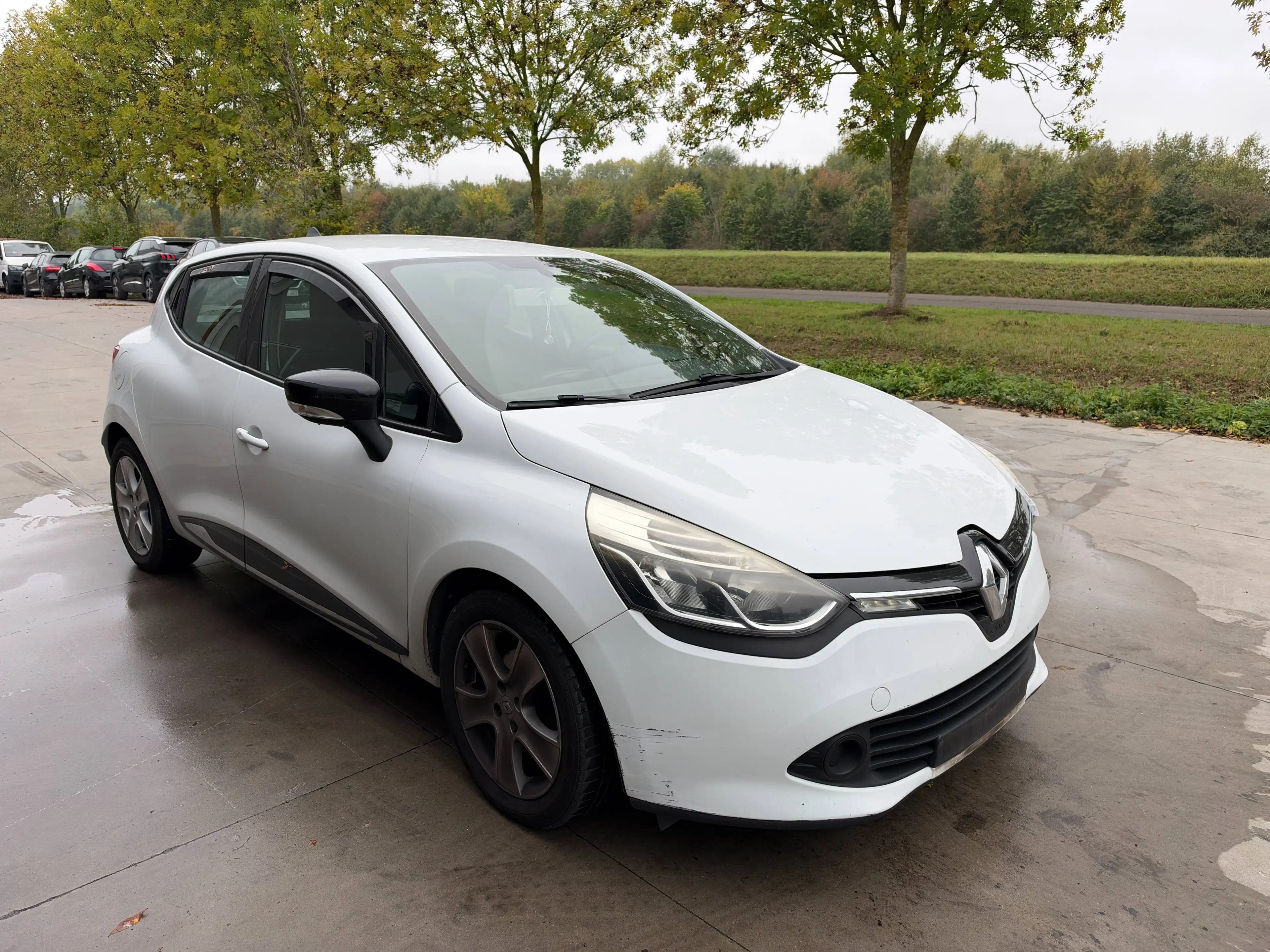 Renault Clio Clio 1.5 dCi Expression EDC — photo 2