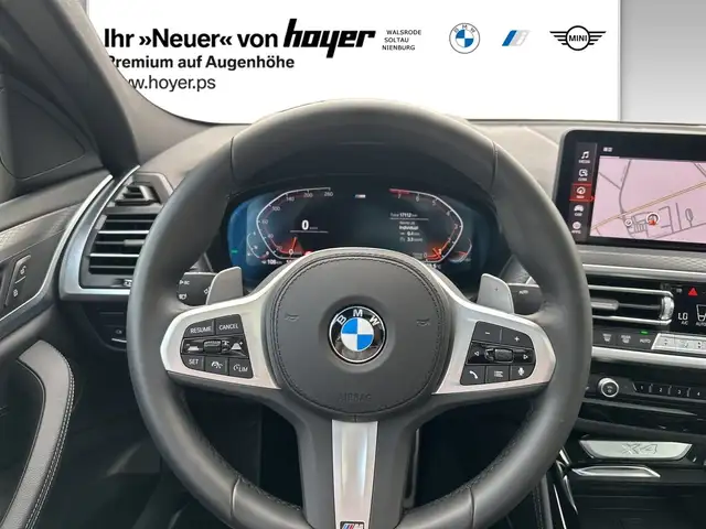 BMW X4 view 13