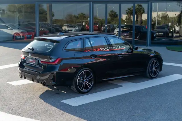 BMW 3 Series view 6