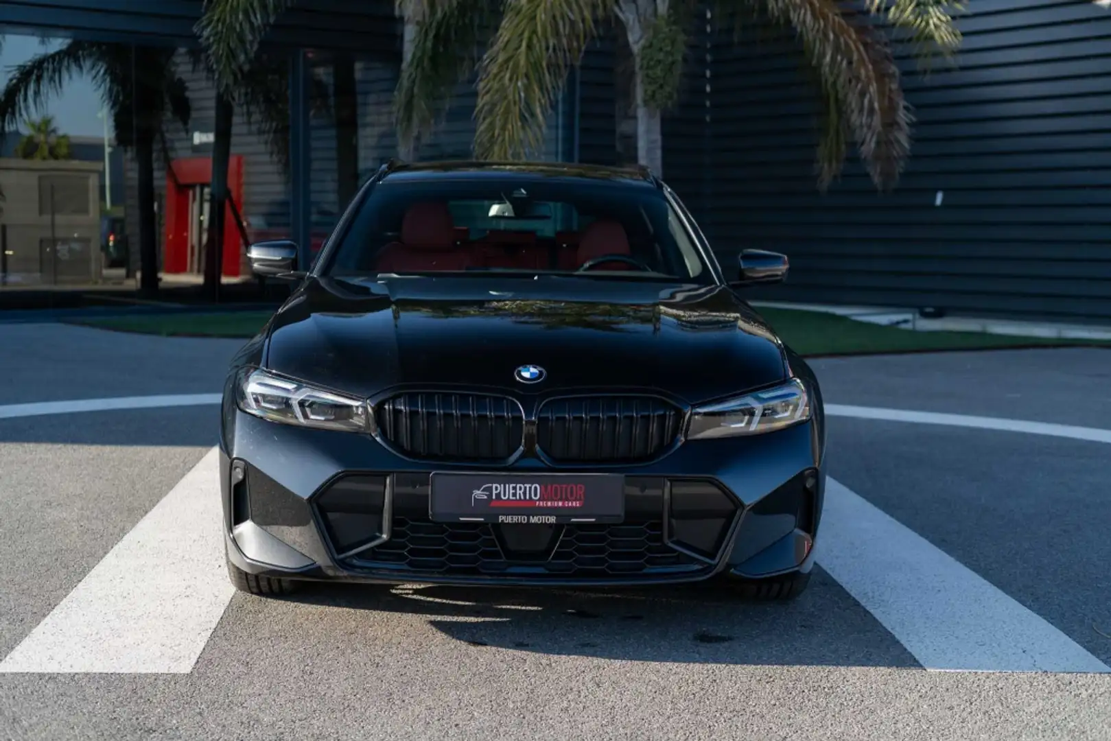 BMW 330 330dA xDrive Touring Negro - 2