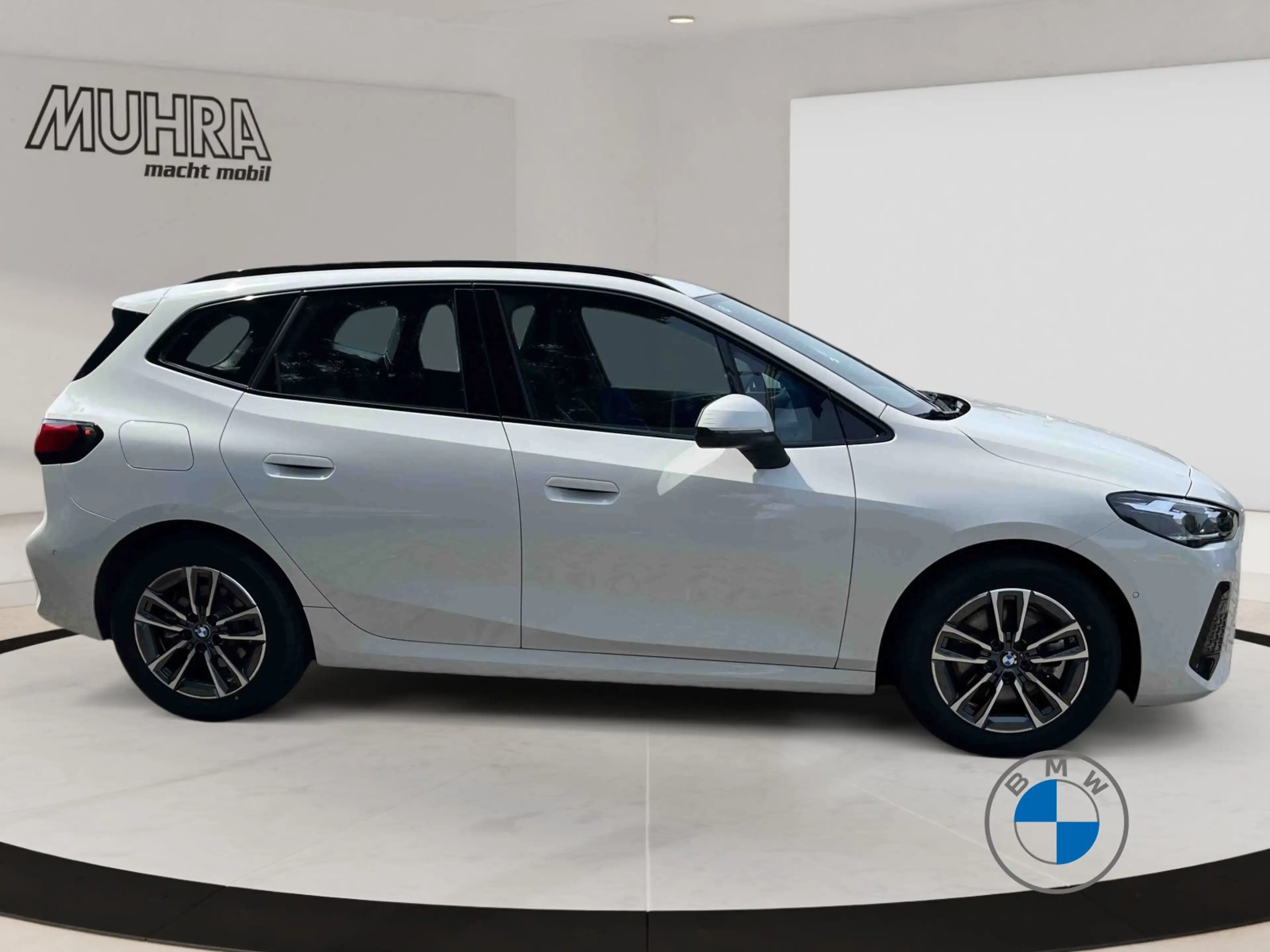 BMW 223 i xDrive Active Tourer M Sport 17" H/K — photo 6
