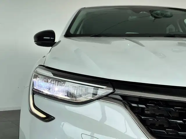 Renault Arkana view 5