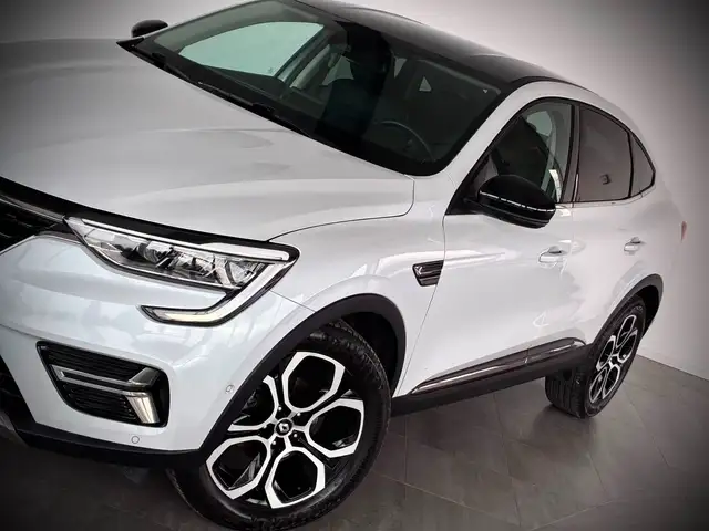 Renault Arkana view 3