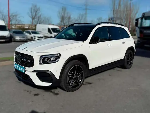 Mercedes-Benz GLB 250 4Matic 8G-DCT