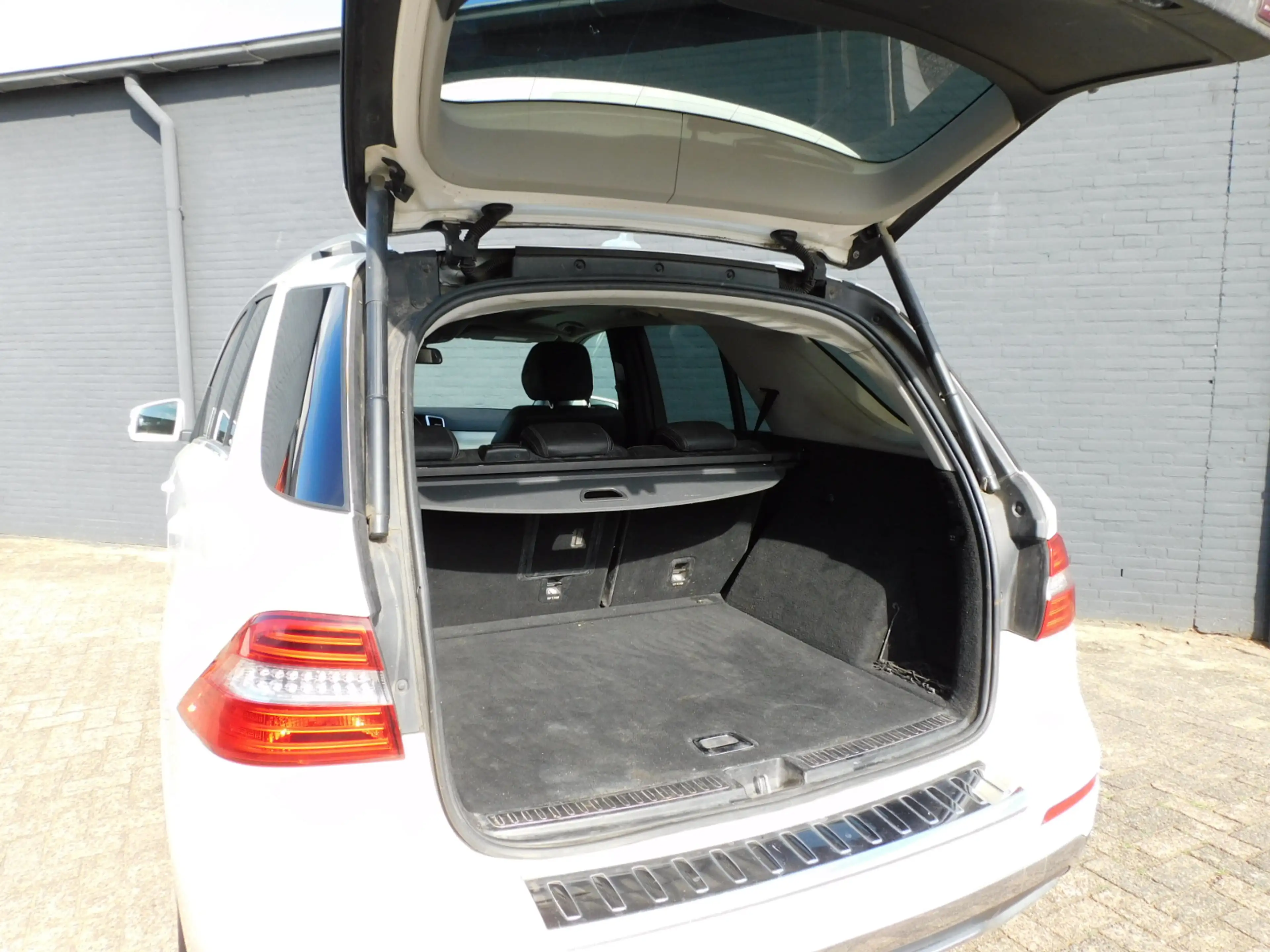Mercedes-Benz ML 350 M-klasse BlueTEC 4-SEIZOENSBANDEN! PANO/SCHUIFDAK! — photo 6