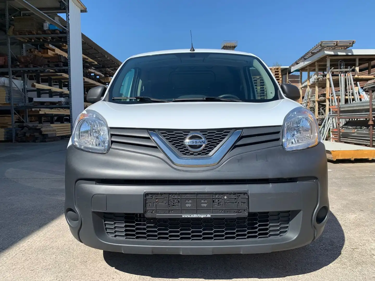 Nissan NV250 Kastenwagen L1H1 2,0t Pro **Klima** Weiß - 2