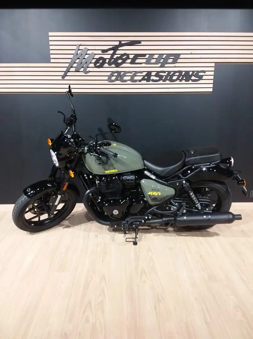 Royal Enfield Grün - 2