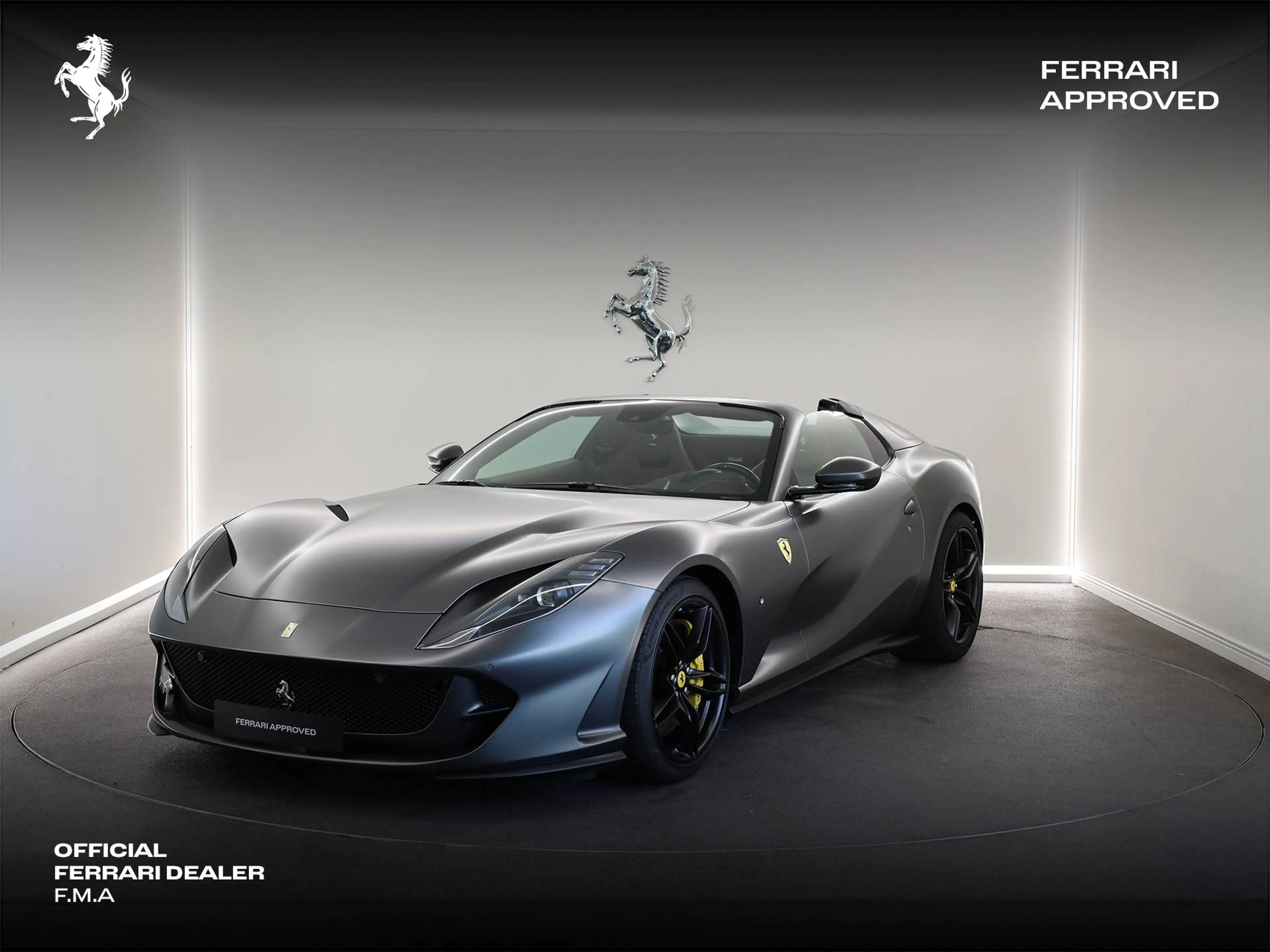 Ferrari 812 812 GTS / Grigio Silverstone / Stealth PPF