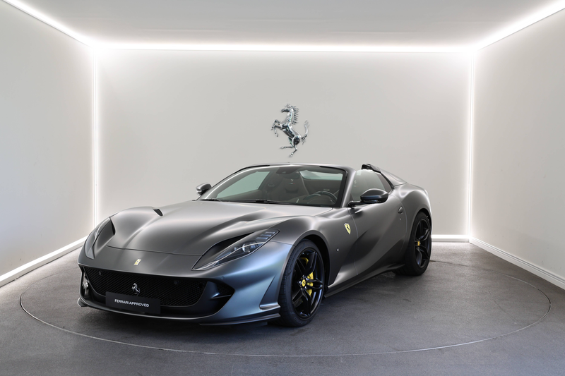 Ferrari 812 812 GTS / Grigio Silverstone / Stealth PPF — photo 2