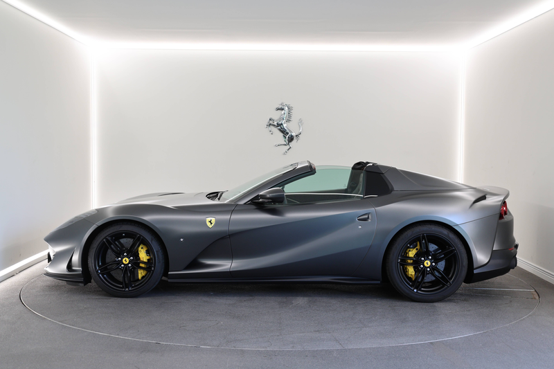 Ferrari 812 812 GTS / Grigio Silverstone / Stealth PPF — photo 3
