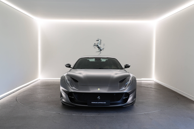Ferrari 812 812 GTS / Grigio Silverstone / Stealth PPF — photo 10